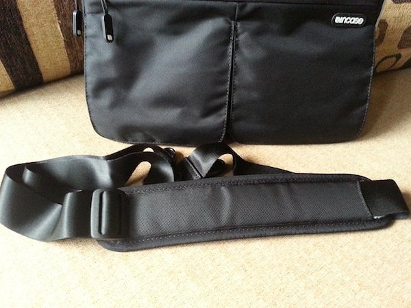 Incase Sling Sleeve Macbook Air