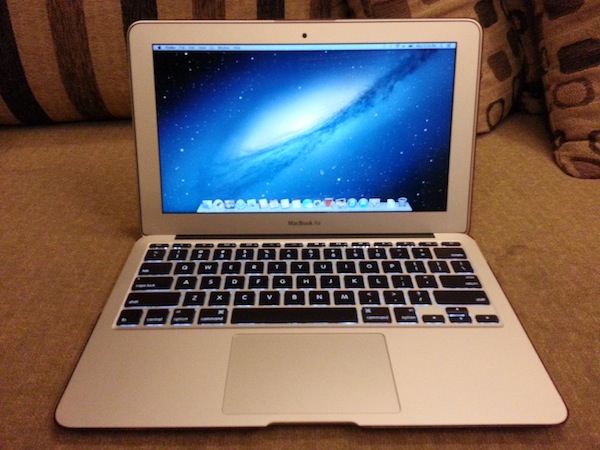 MacBook Air 11-inch