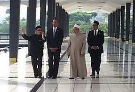 Obama at National Mosque