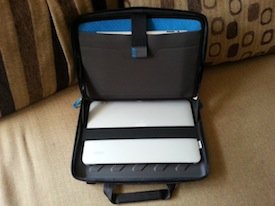 thule gauntlet macbook