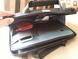 thule gauntlet macbook