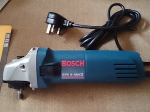 Bosch GWS 8-100 CE Angle Grinder