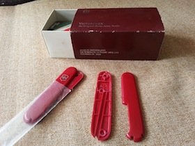 victorinox red cellidor scales