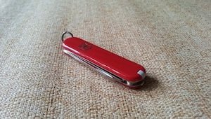 Victorinox Classic SD