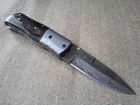 damascus folding knife