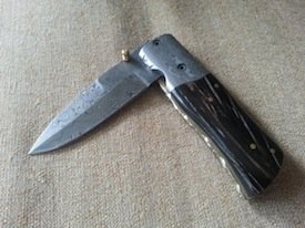 damascus folding knife