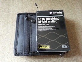 Pacsafe RFIDsafe wallet