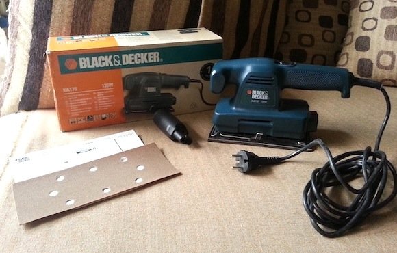 Black & Decker KA175 Sander with Exhaust Port