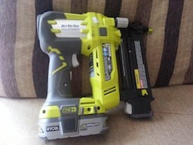 Ryobi P320