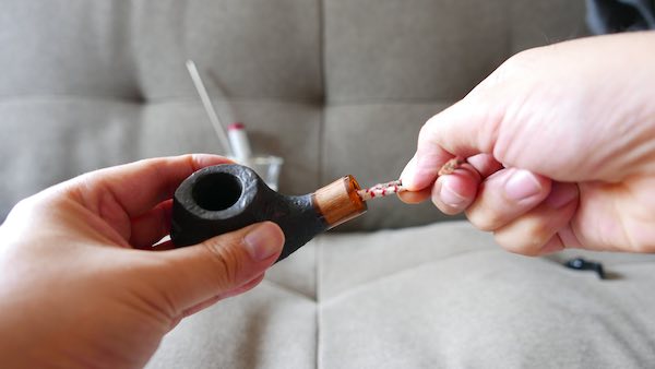 deep clean tobacco pipe