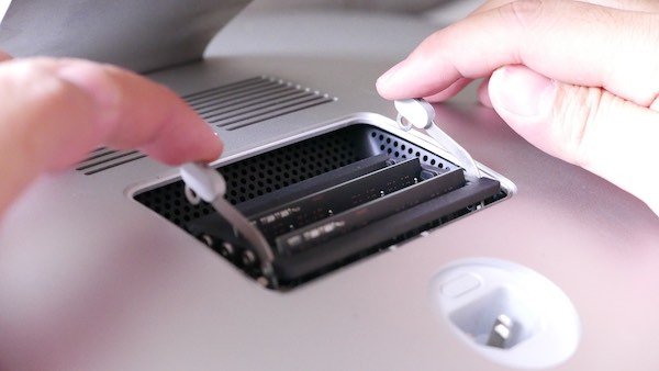 remove iMac RAM