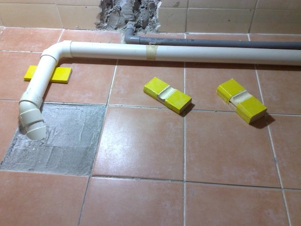 connecting drain pipes