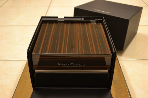 elegant wood veneer box