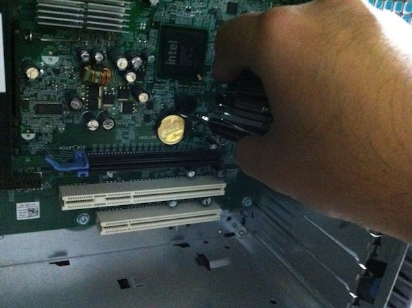 replacing pc motherboard battery