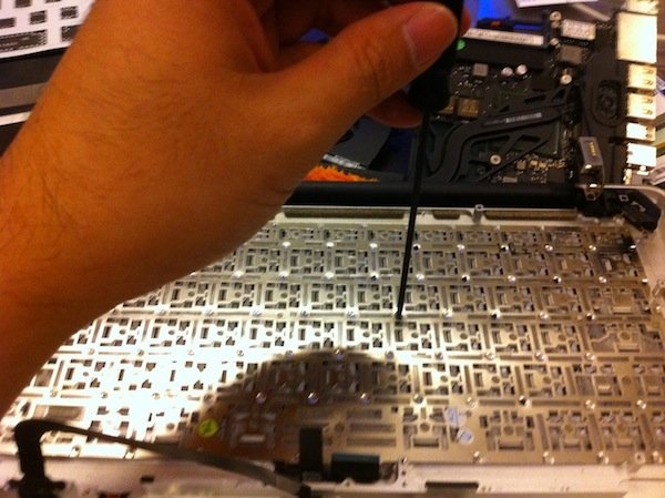 Replace MacBook Pro Keyboard